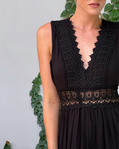 Clarisa - Elegante V-Hals Jurk