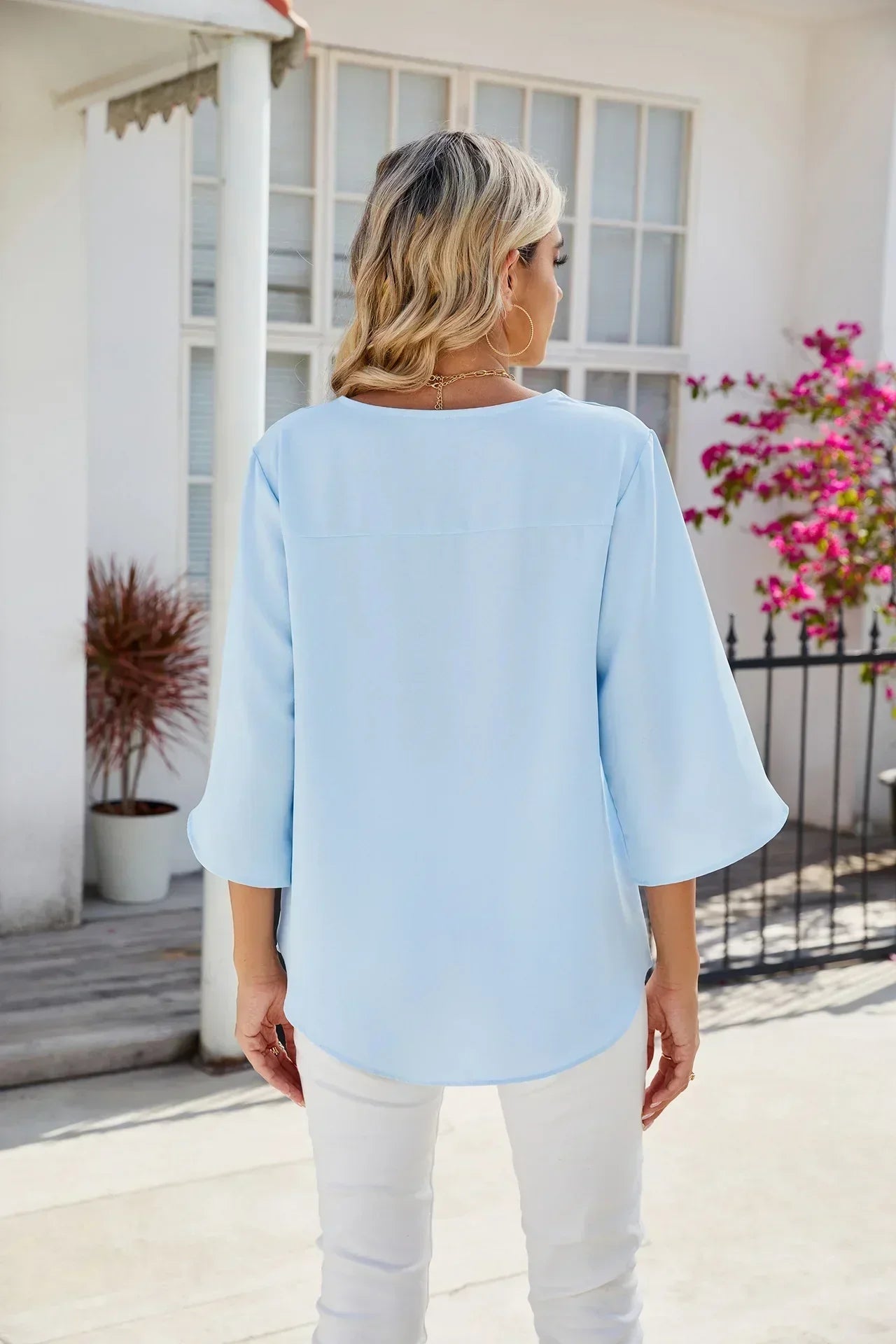Mia - Casual Summer Blouse