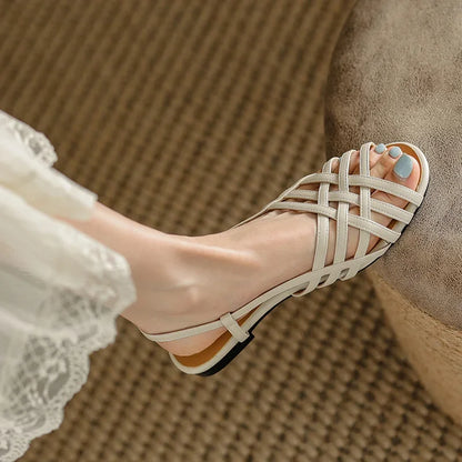Mirella – Franse-Inspiratie Geweven Platte Sandalen