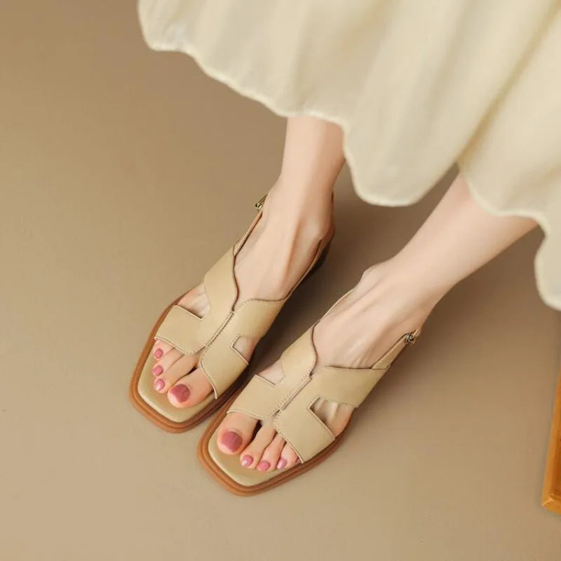 Delora – Vierkante Teen Sandalen voor de Hele Dag
