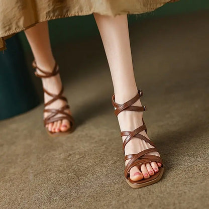 Verena – Sandalen met Blokhak en Bandjes